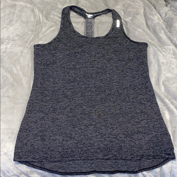 Reebok tank - Picture 1 of 4